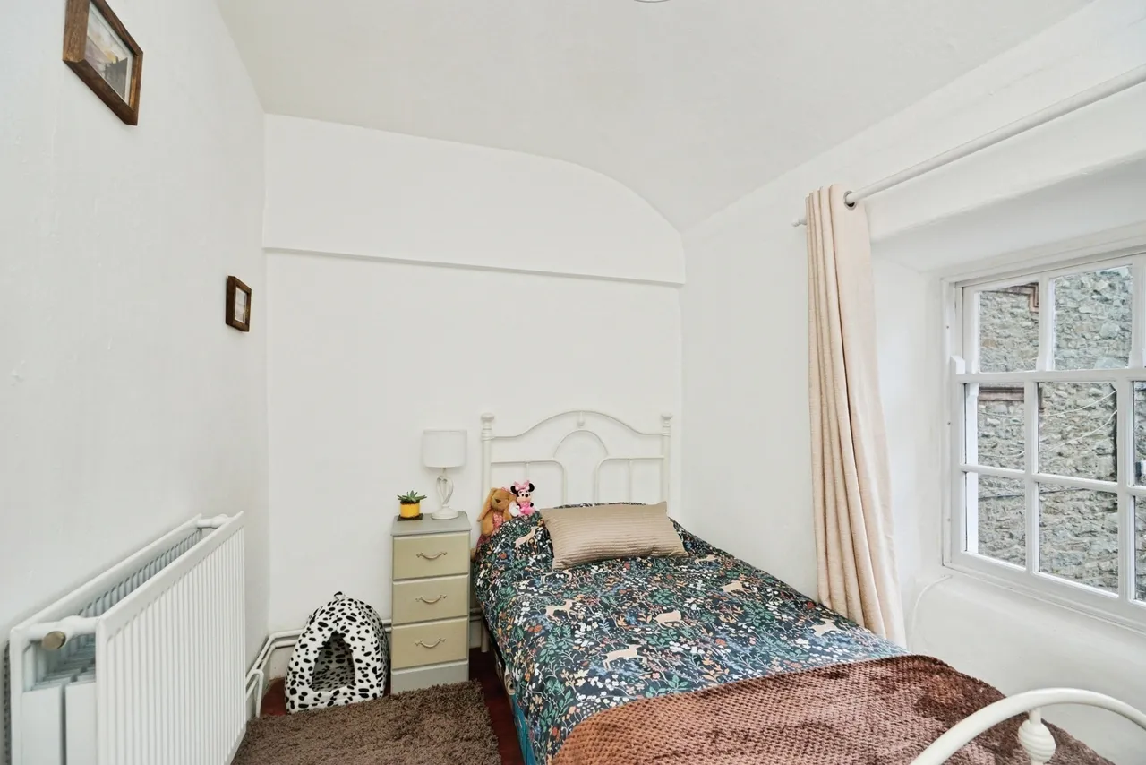 Maentwrog, Blaenau Ffestiniog, LL41, photo 8
