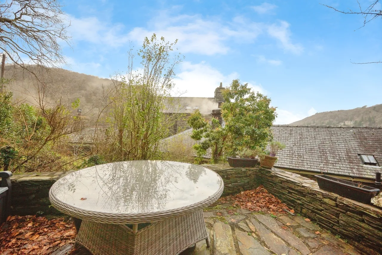 Maentwrog, Blaenau Ffestiniog, LL41, photo 11