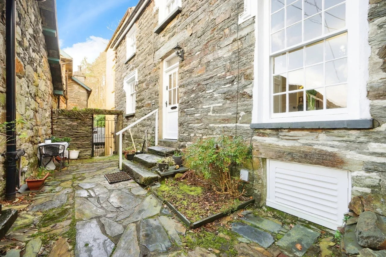 Maentwrog, Blaenau Ffestiniog, LL41, photo 19