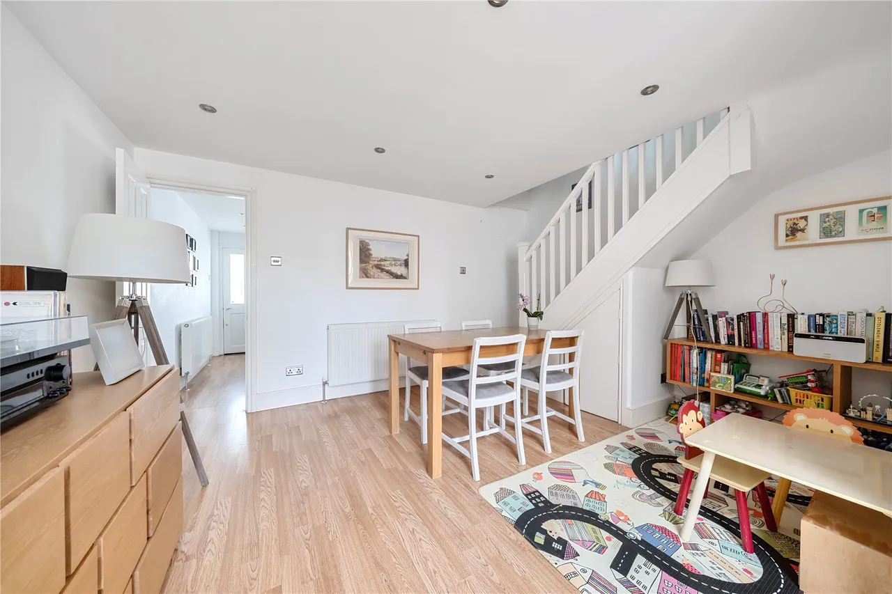 Chestnut Road, Twickenham, TW2 5QZ, photo 4