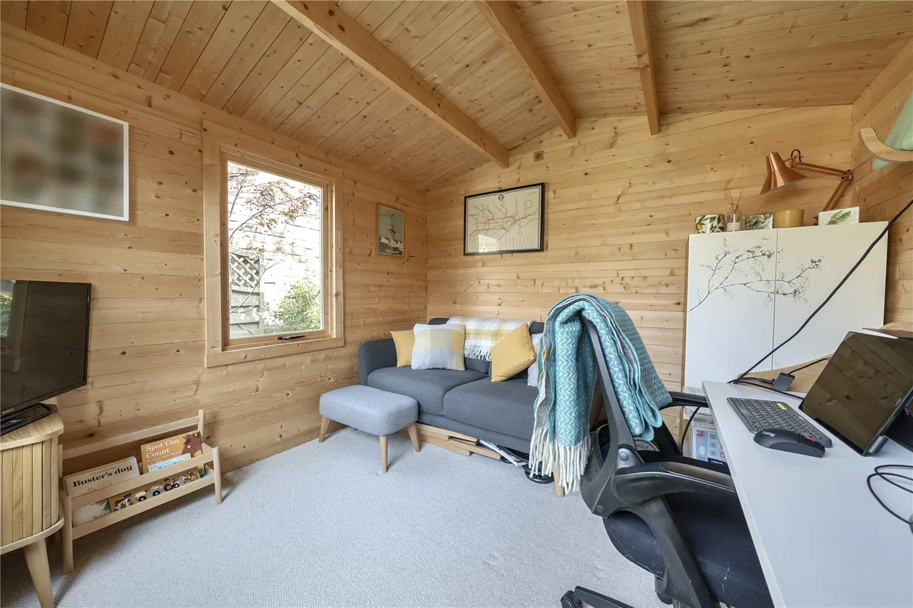 Chestnut Road, Twickenham, TW2 5QZ, photo 8