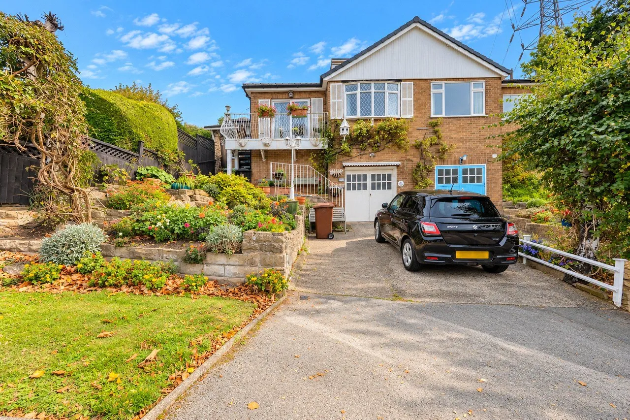 Priesthorpe Road, Farsley, LS28, photo 18
