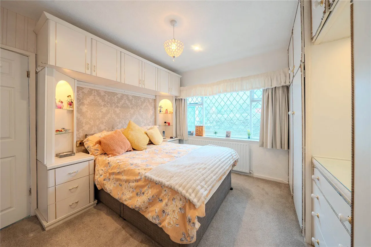 Priesthorpe Road, Farsley, LS28, photo 12