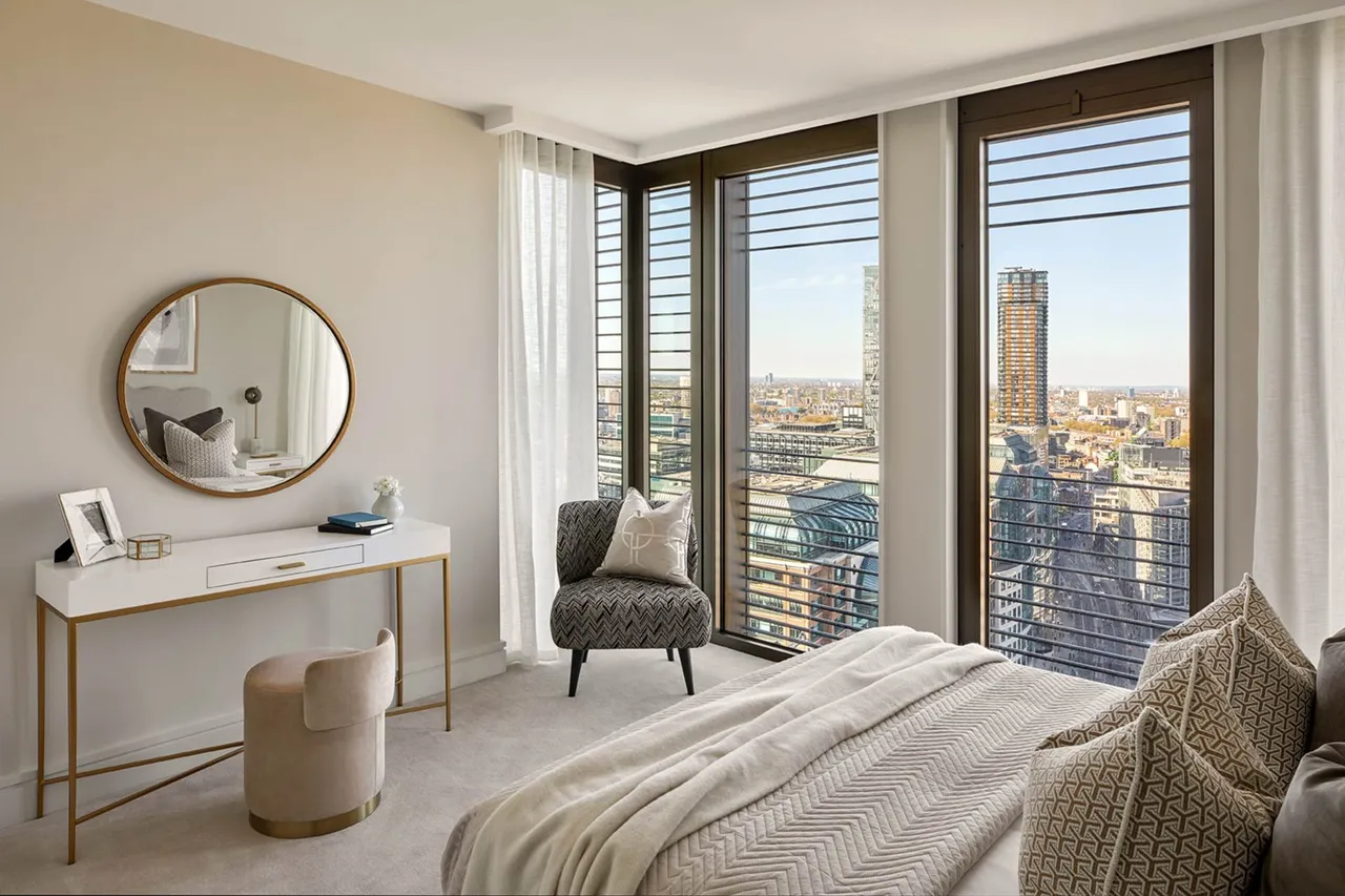 1 bed flat for sale, London, EC3A