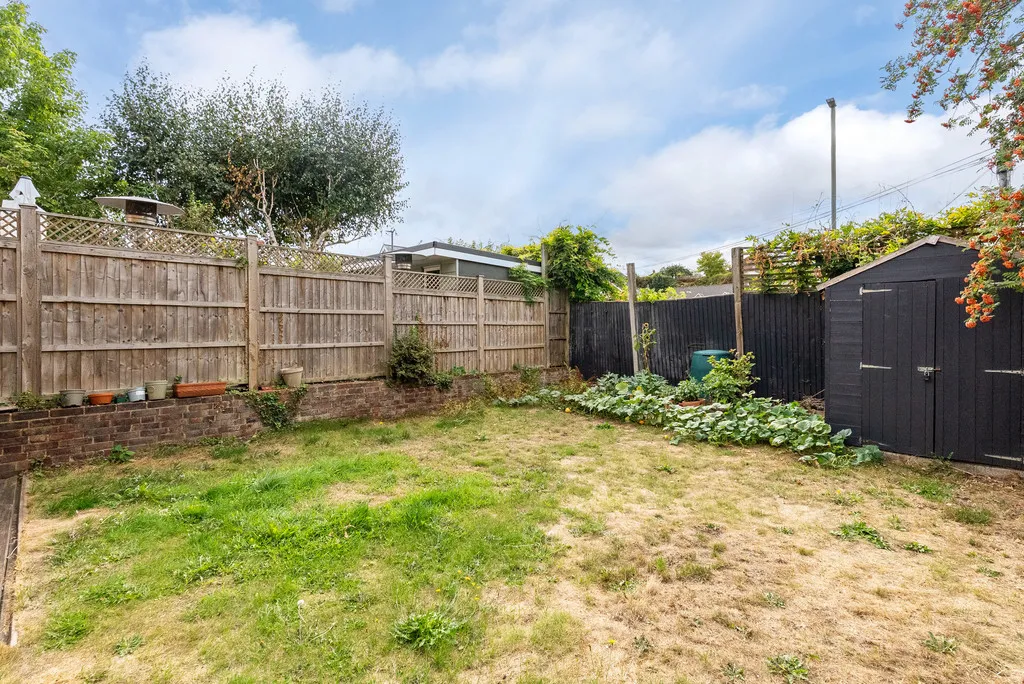 Howard Road, Dorking, RH4, photo 5
