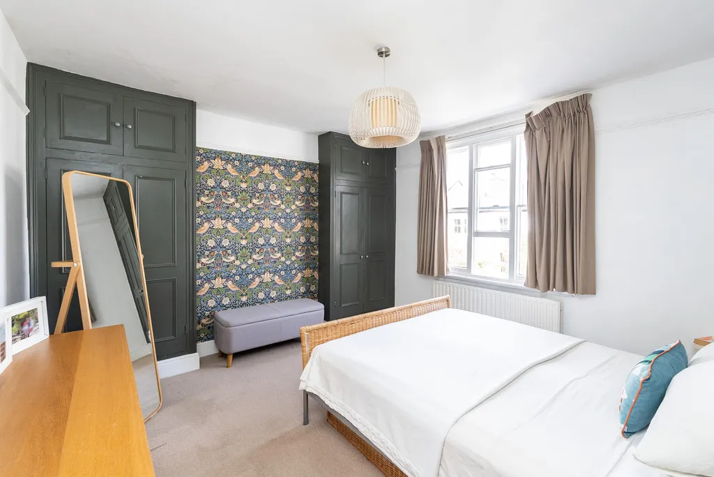 Howard Road, Dorking, RH4, photo 17