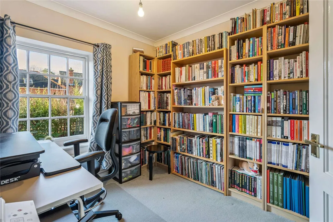 St. Andrews Road, Henley-on-Thames, Oxfordshire, RG9 1HS, photo 7