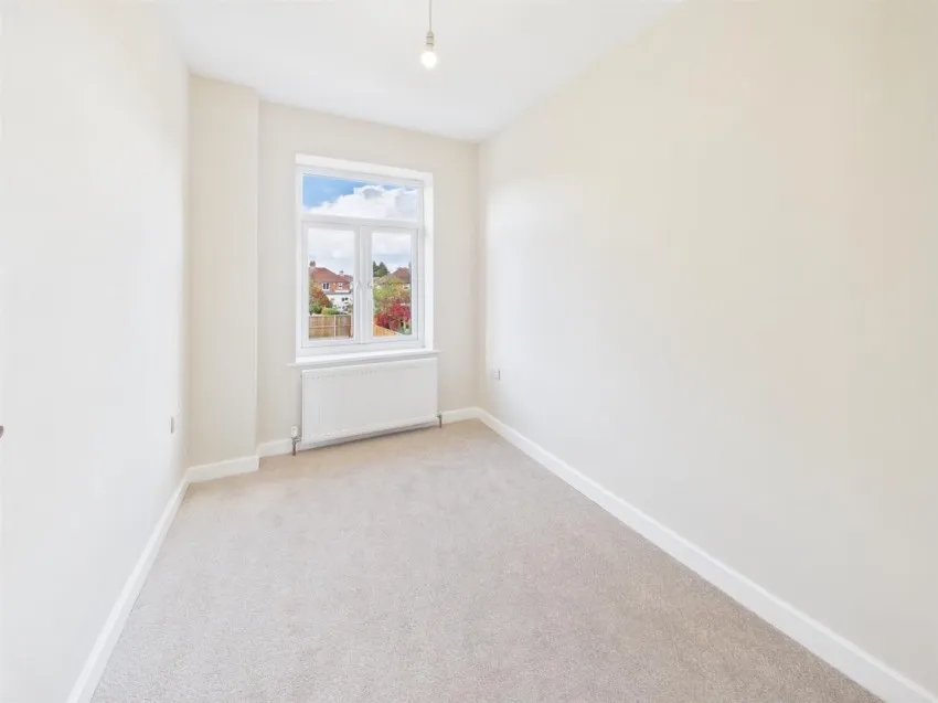 Old Cheltenham Road, Longlevens, photo 17