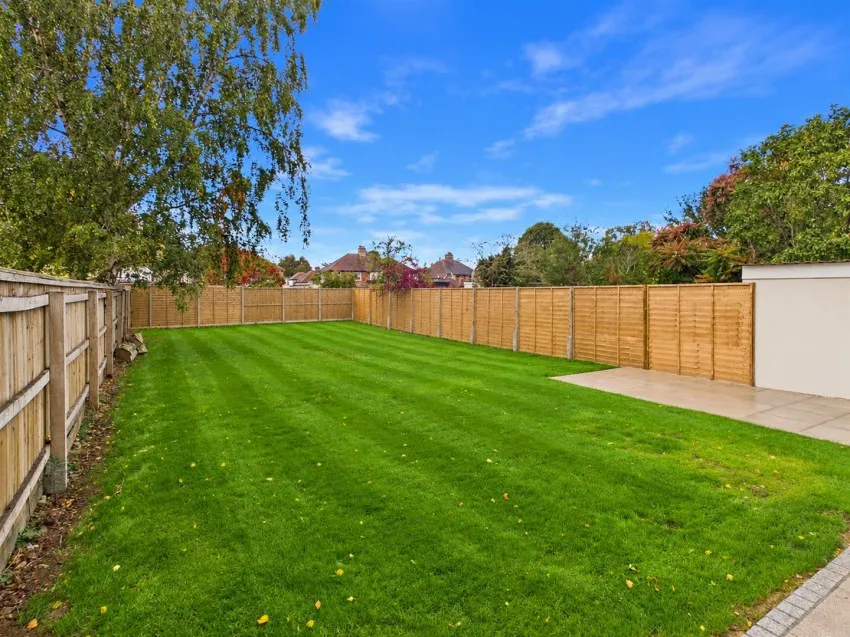 Old Cheltenham Road, Longlevens, photo 4