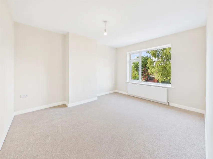 Old Cheltenham Road, Longlevens, photo 16