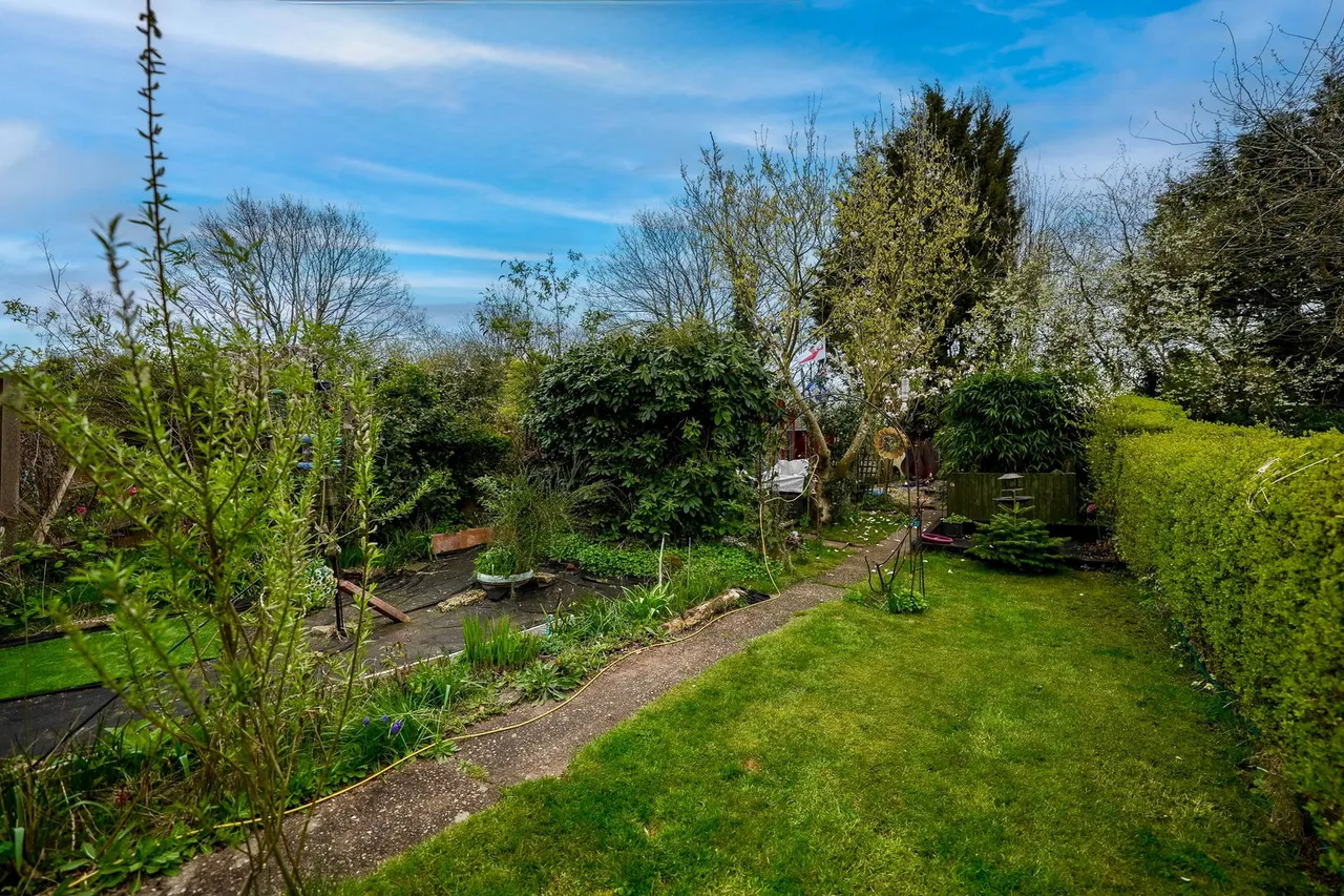 Pencroft Road, Shard End, photo 13