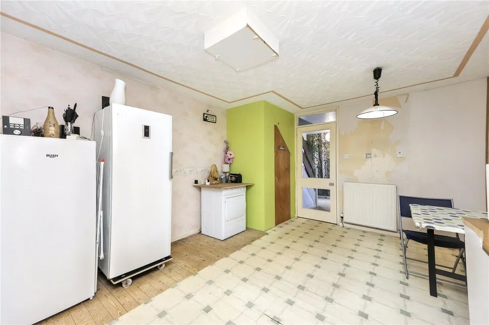 Julian Court, Glenrothes, Fife, KY7, photo 10