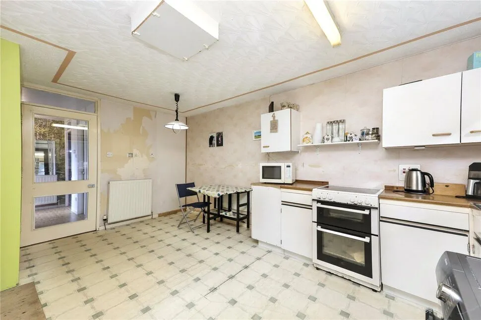 Julian Court, Glenrothes, Fife, KY7, photo 2