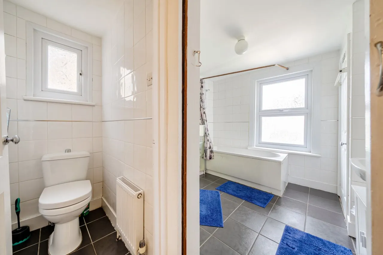 Glenwood Road, SE6, photo 10