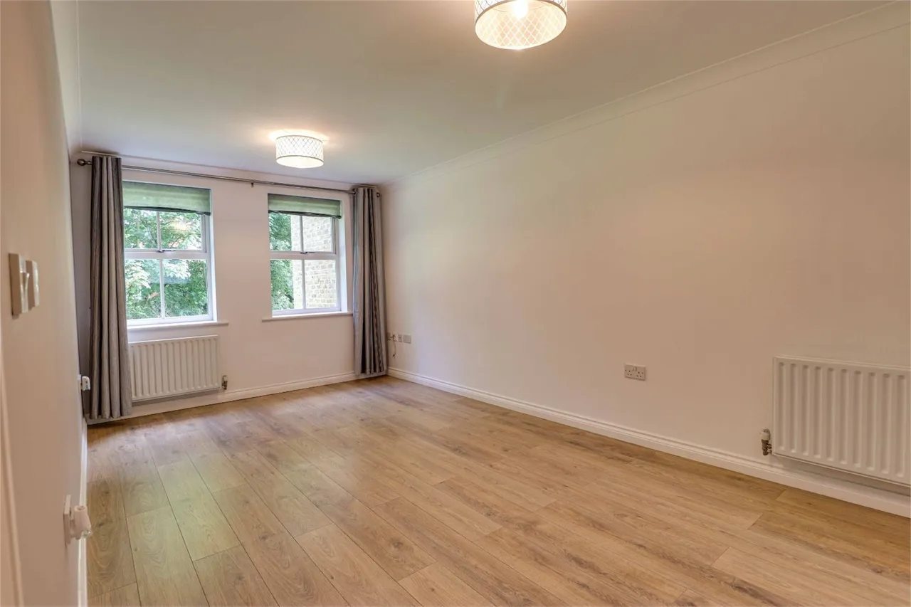 London Road, Sawbridgeworth, CM21, photo 3