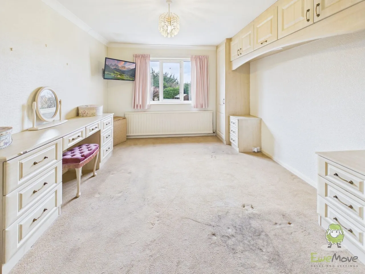 Avon Close, Maltby, S66, photo 11