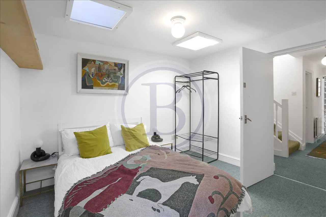 Criterion Mews, London, photo 4