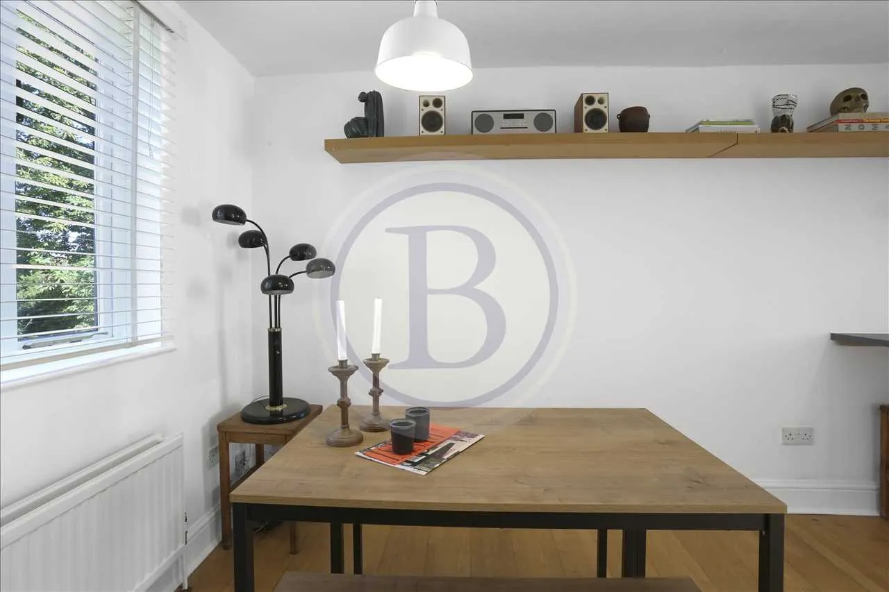 Criterion Mews, London, photo 13