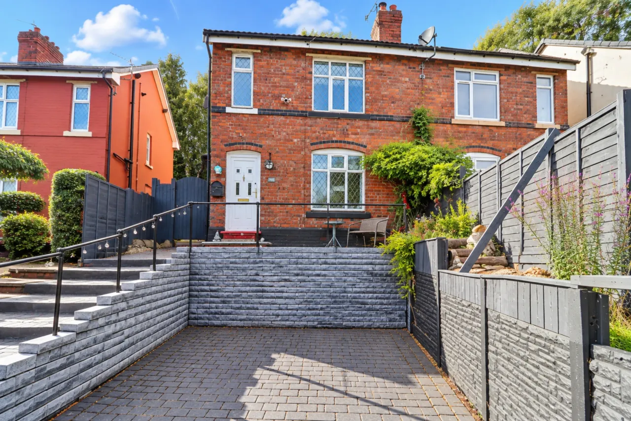 Stafford Road, Cannock, photo 17