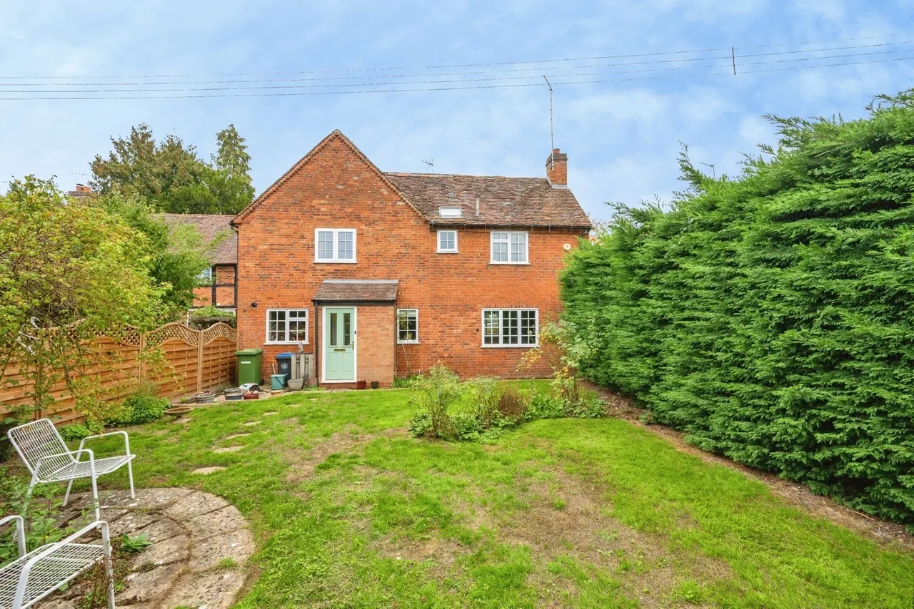 Arrow, Alcester, B49, photo 24