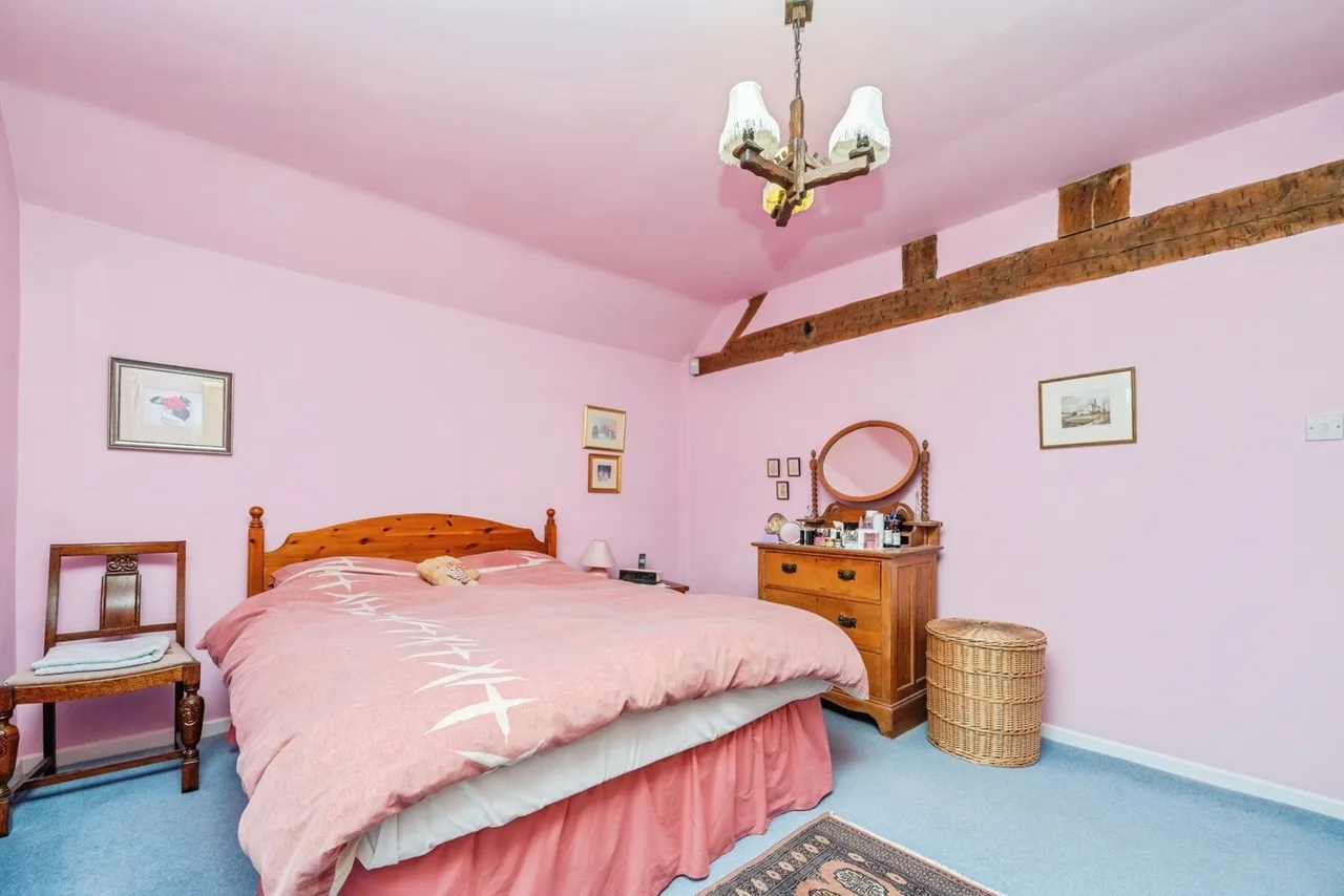 Arrow, Alcester, B49, photo 13