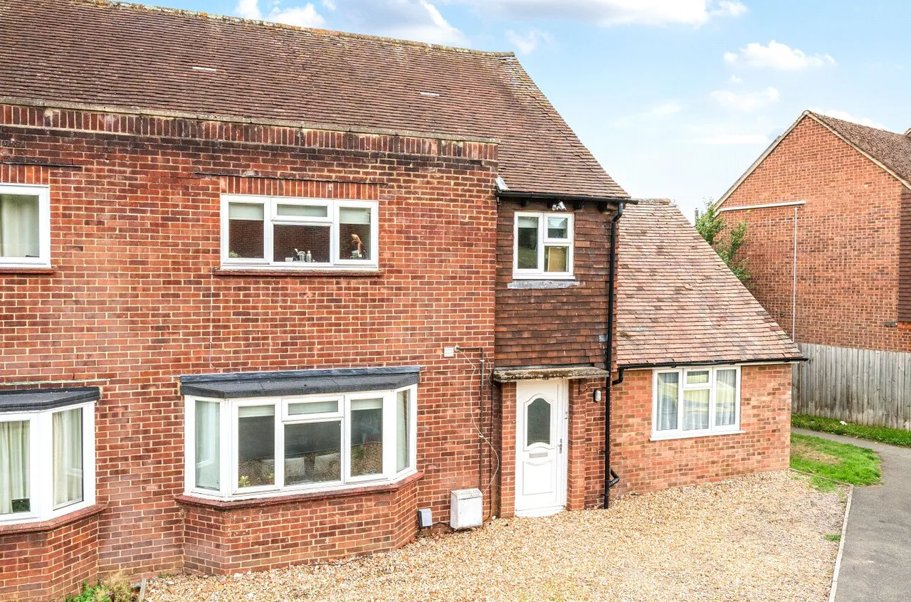 Hazel Avenue, Guildford, GU1, photo 17