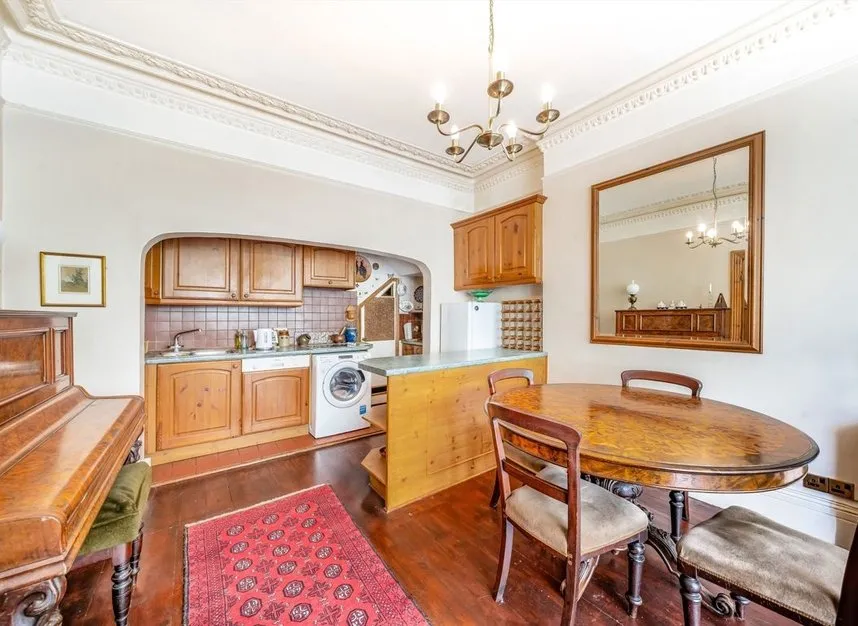 Cromwell Avenue, Highgate, N6, photo 3