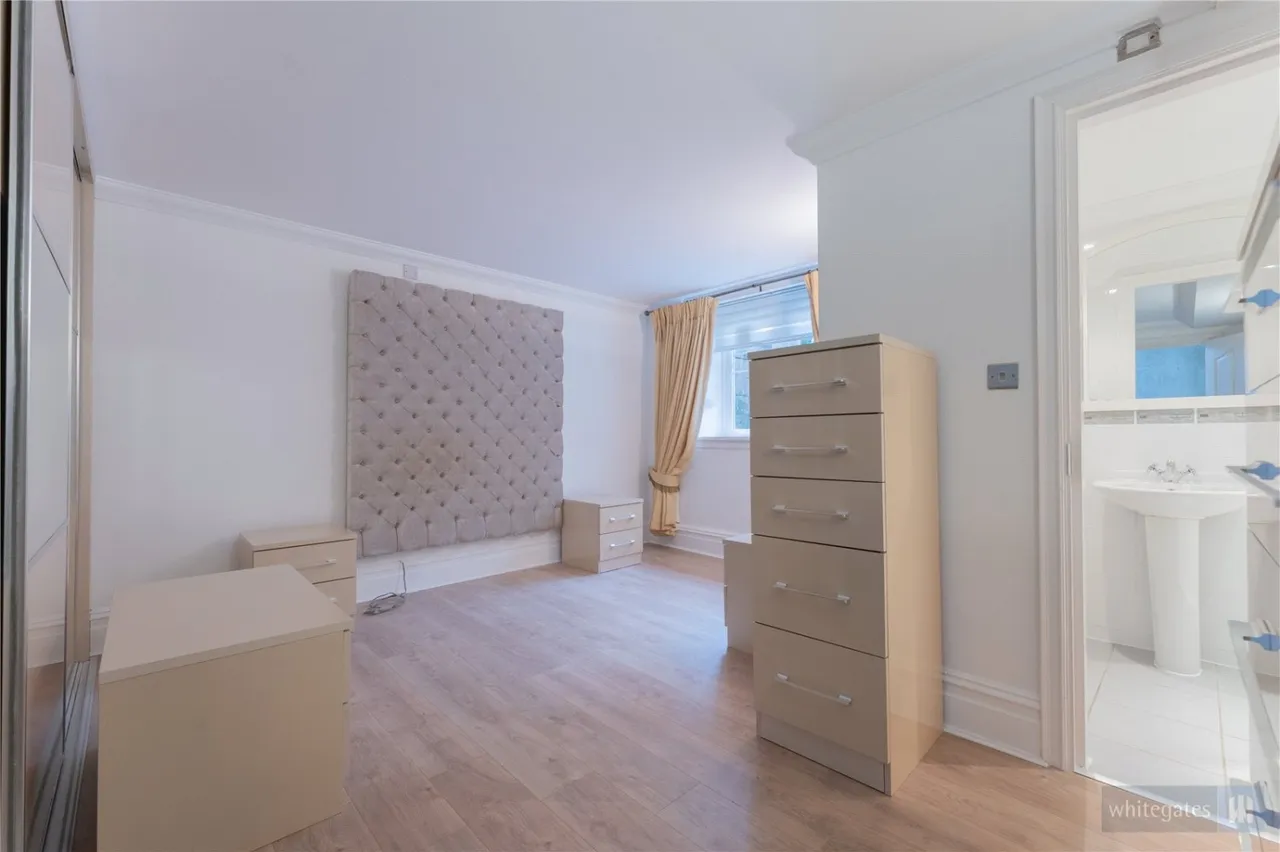 North Drive, Sandfield Park, L12, photo 8