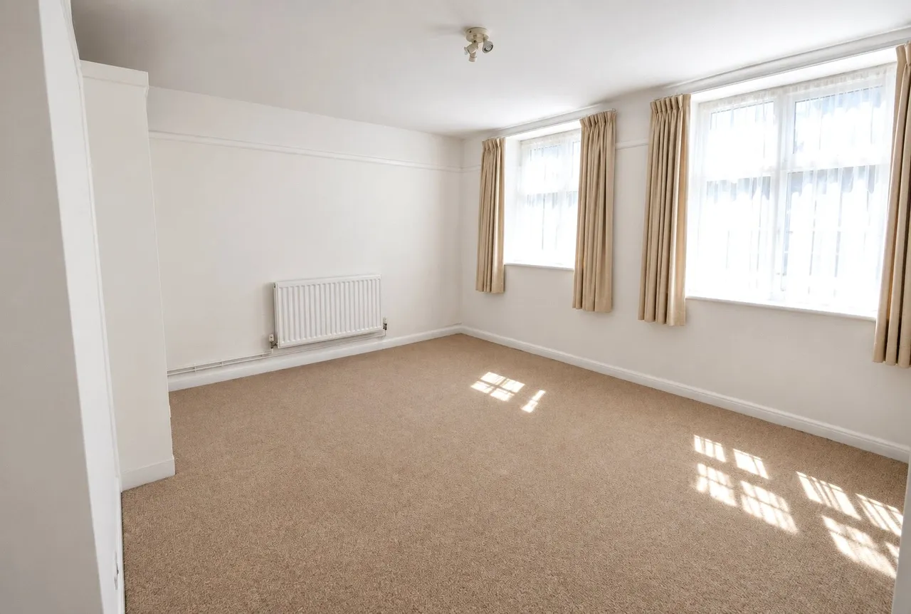 Condor Court, Guildford, GU2, photo 6