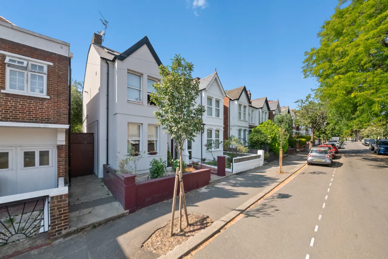 Julian Avenue, Acton, W3 9JF, photo 15