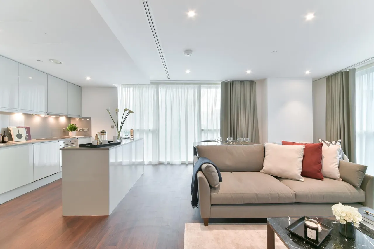 Ostro Tower, Sailmakers, E14, photo 9