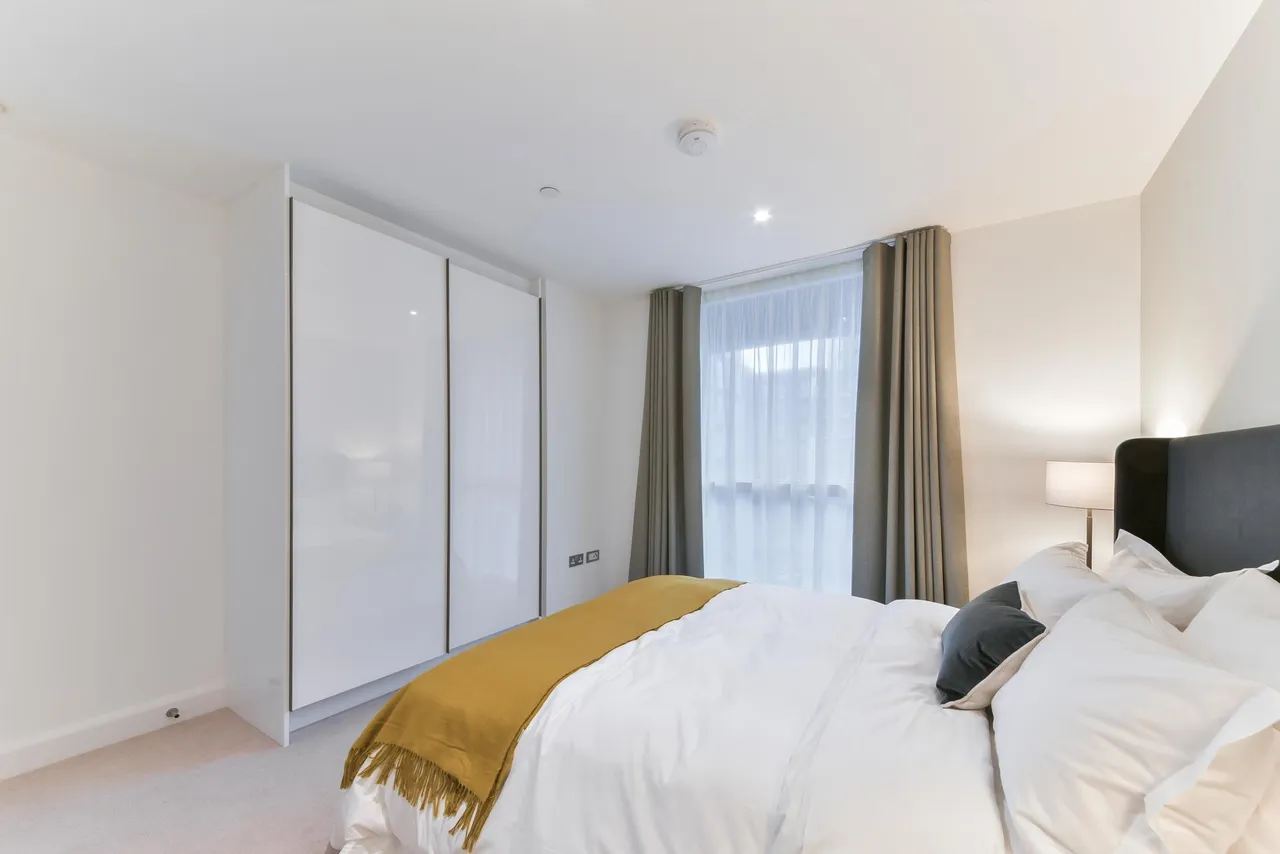 Ostro Tower, Sailmakers, E14, photo 11