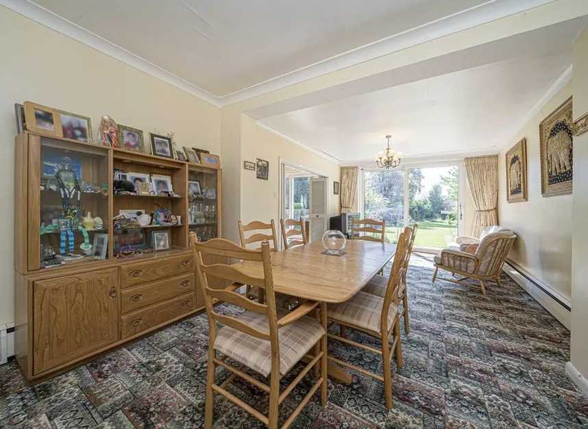The Avenue, Sunbury-On-Thames, TW16, photo 7