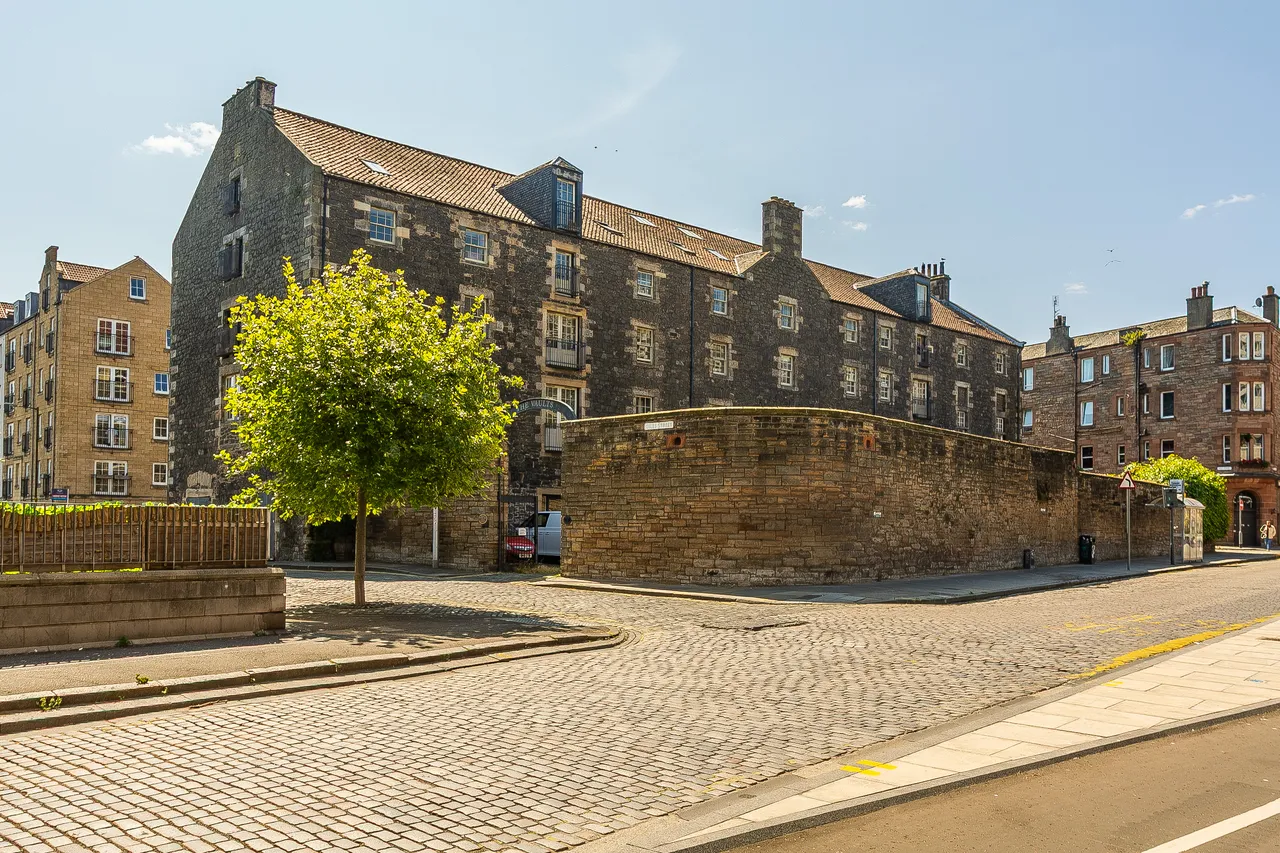 Giles Street, The Shore, EH6, photo 2