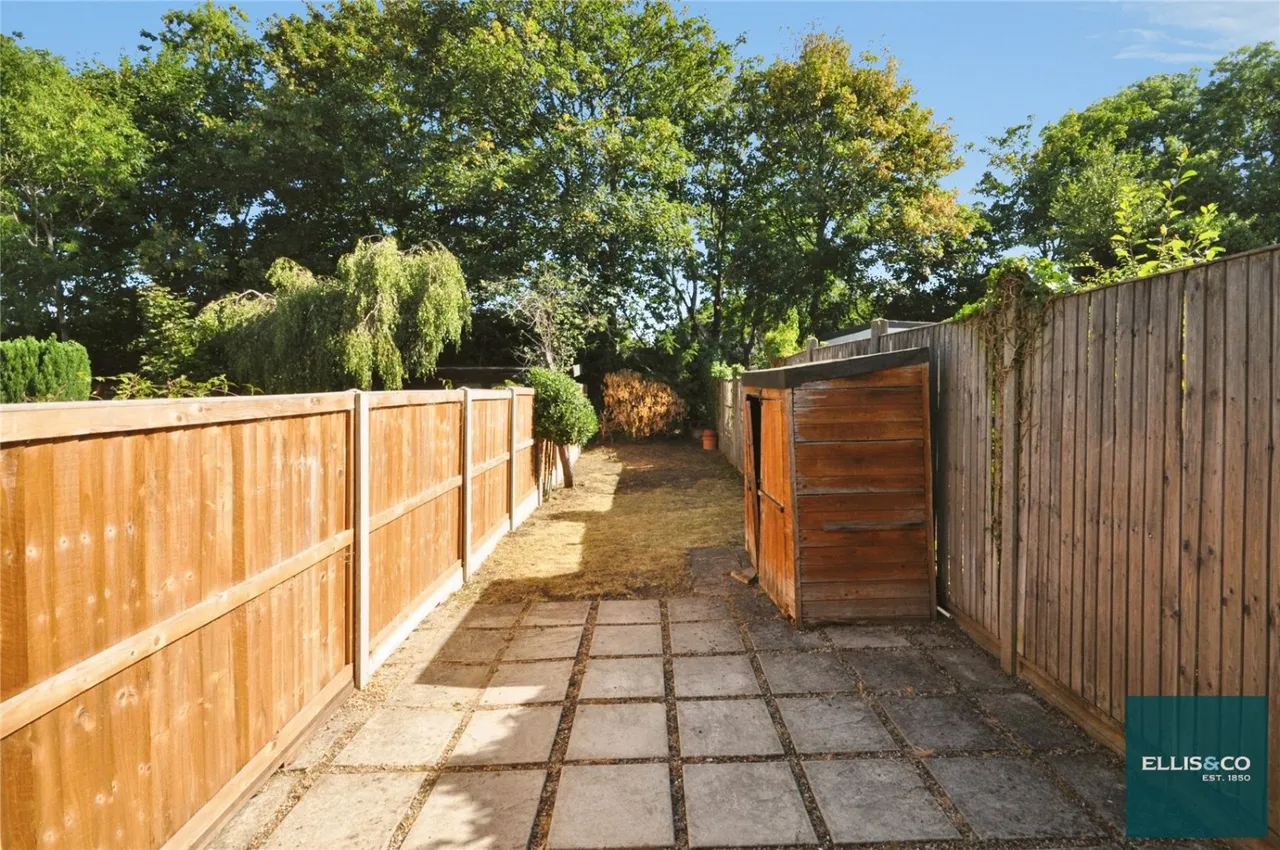 3 bed flat for sale, Dollis Park, Finchley, N3