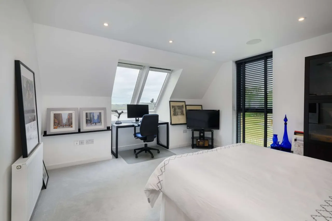 Stravaig, Dungarthill, Dunkeld, Perth and Kinross, PH8 0JF, photo 12