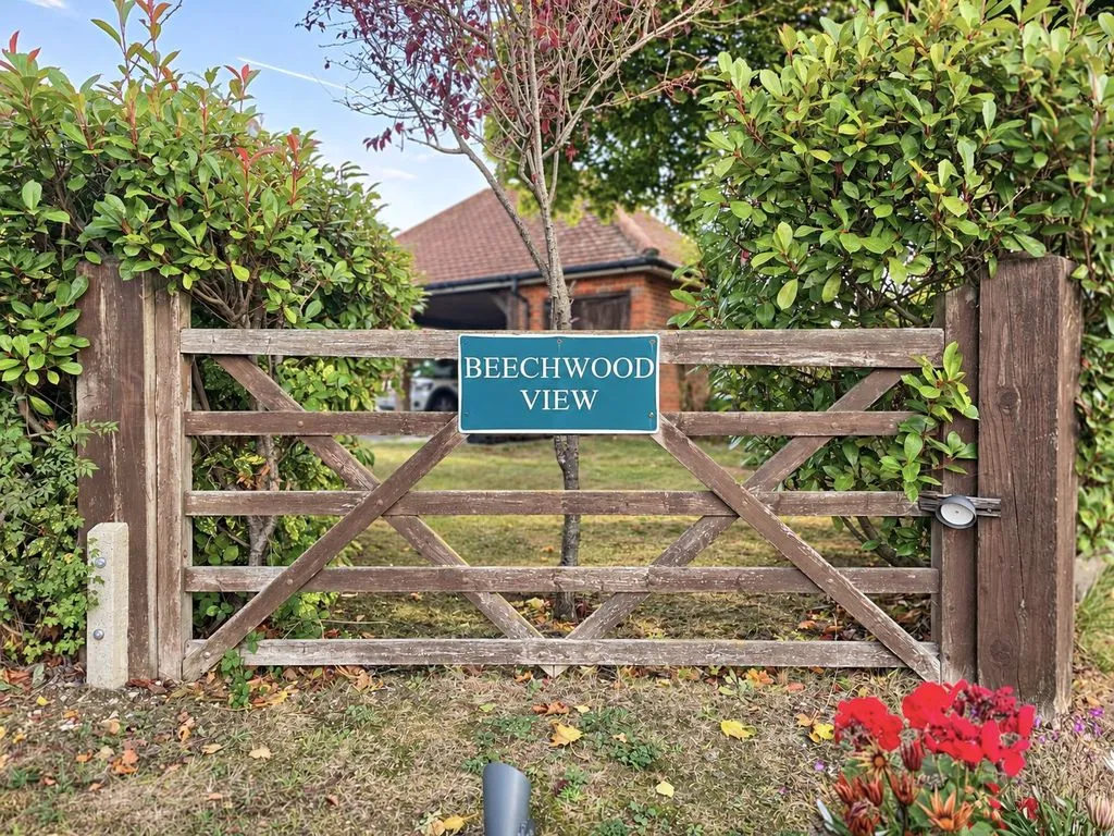 Beechwood View Saunderton, High Wycombe, HP14, photo 21