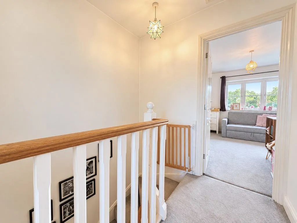 Beechwood View Saunderton, High Wycombe, HP14, photo 17