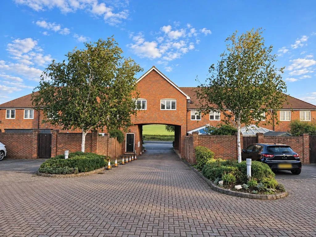 Beechwood View Saunderton, High Wycombe, HP14, photo 22