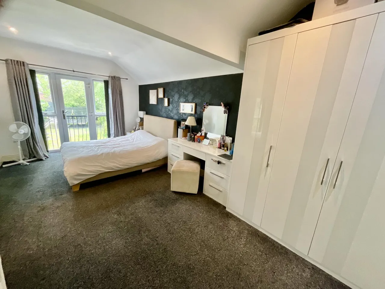 Vicarage Lane, Frodsham, WA6, photo 17