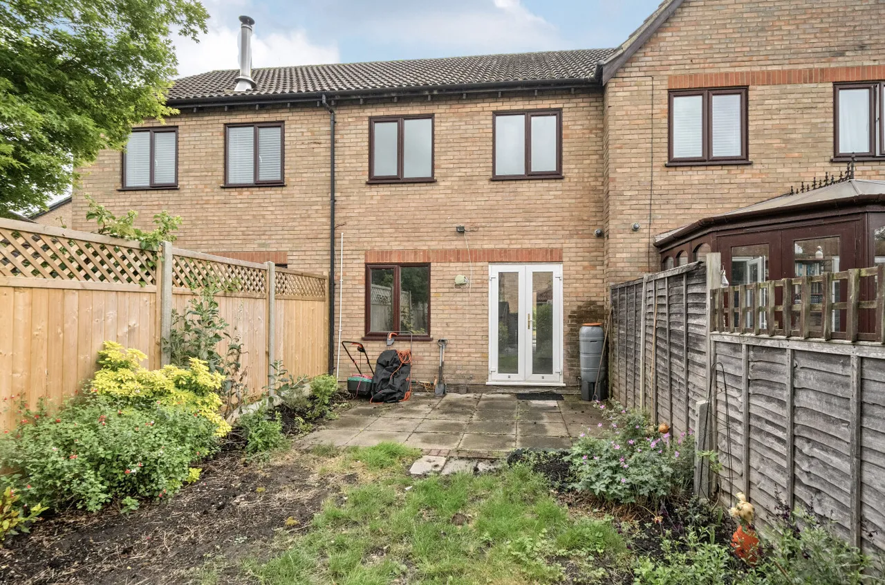Stonebanks, Walton-On-Thames, KT12, photo 4