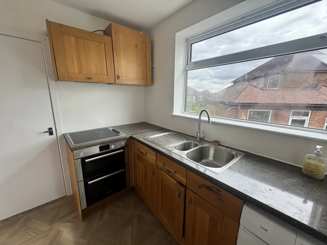 Nightingale Avenue, Mansfield, NG19, photo 4