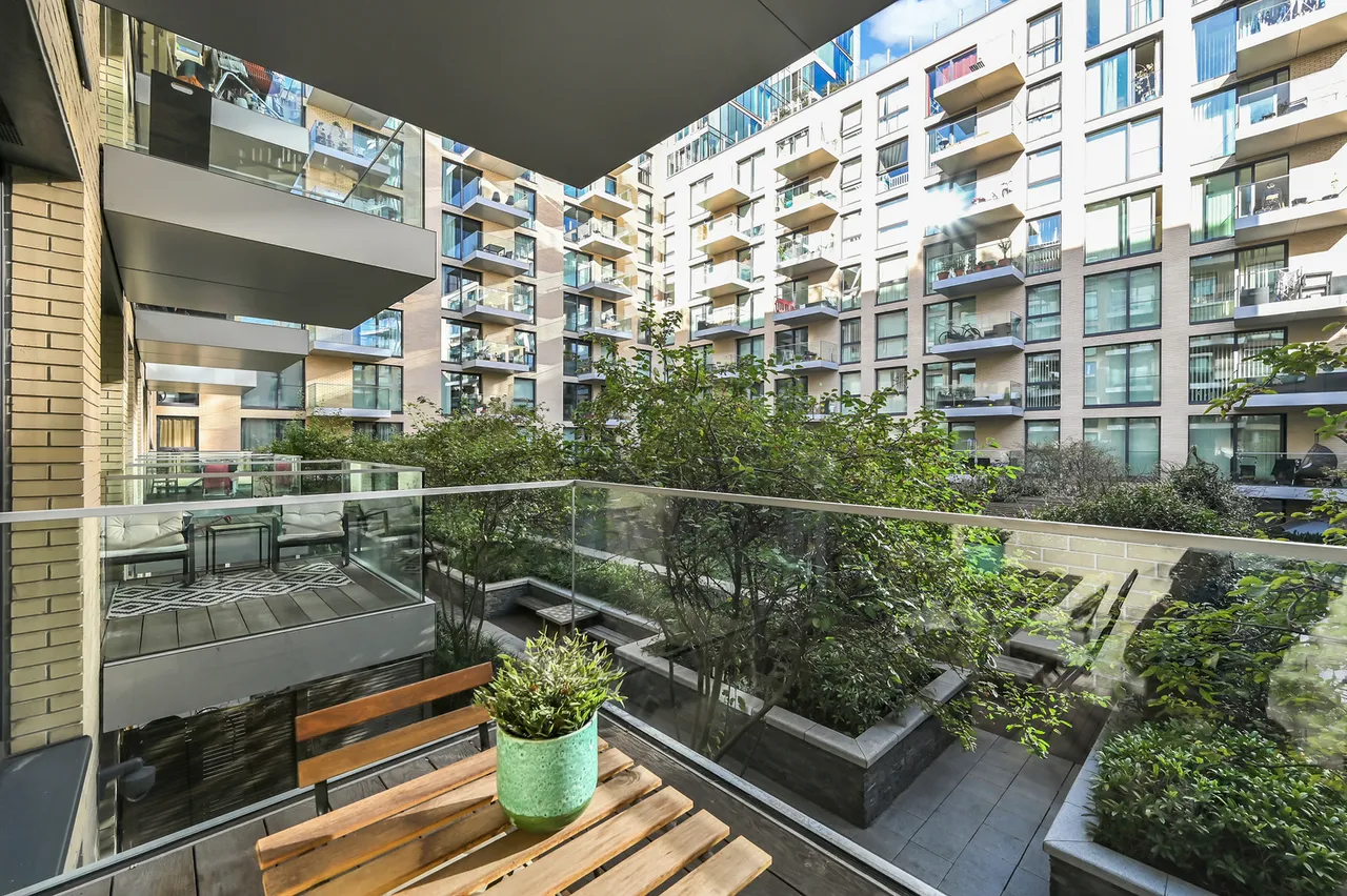 Shared Ownership Flat, Pimento House, E1, photo 3