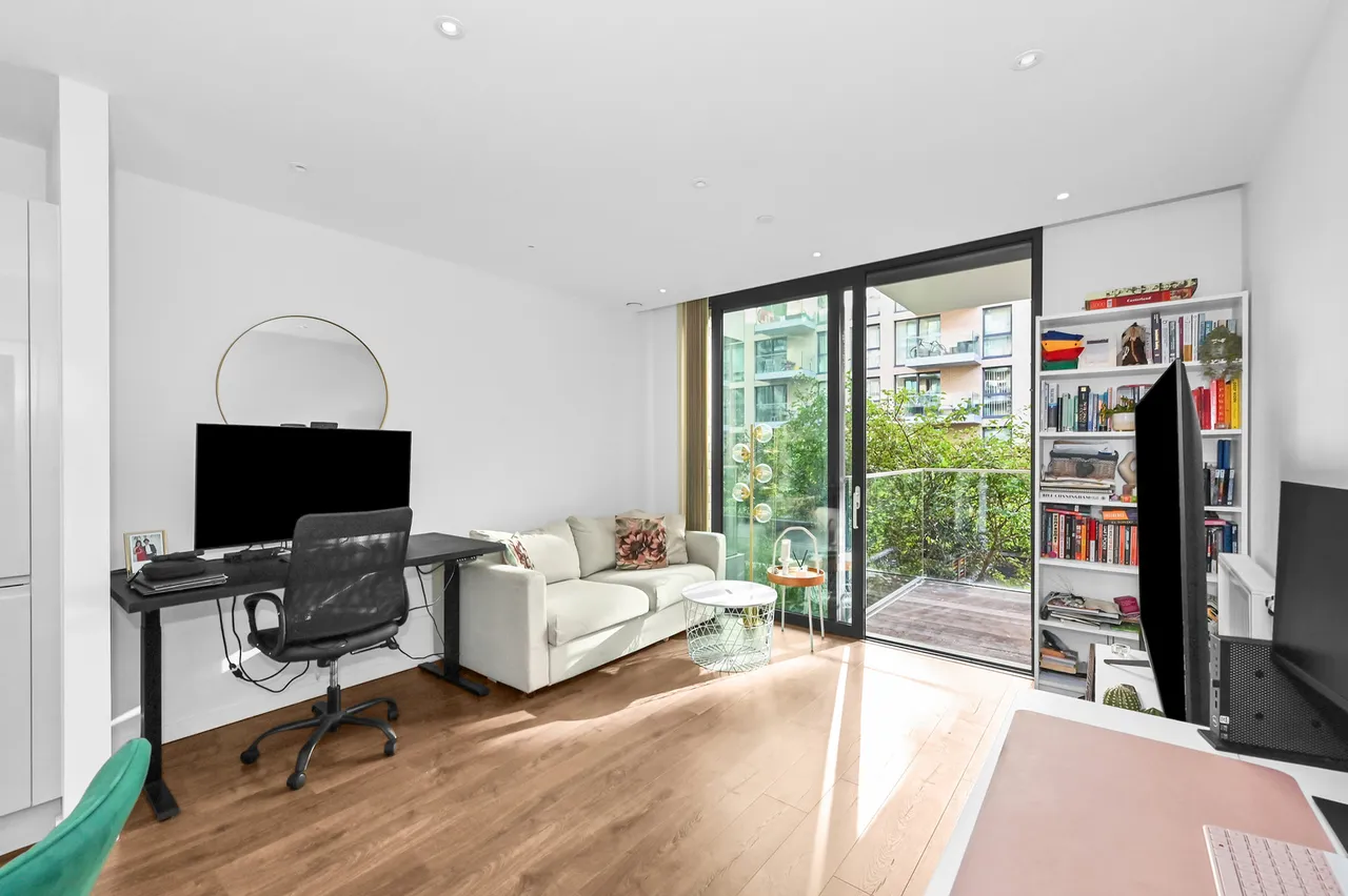 Shared Ownership Flat, Pimento House, E1, photo 2