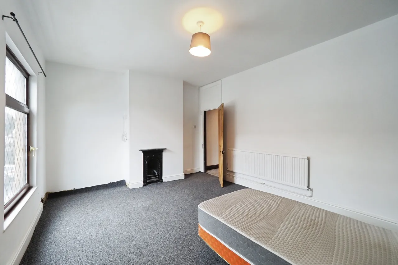 Park Road, Coalville, photo 10
