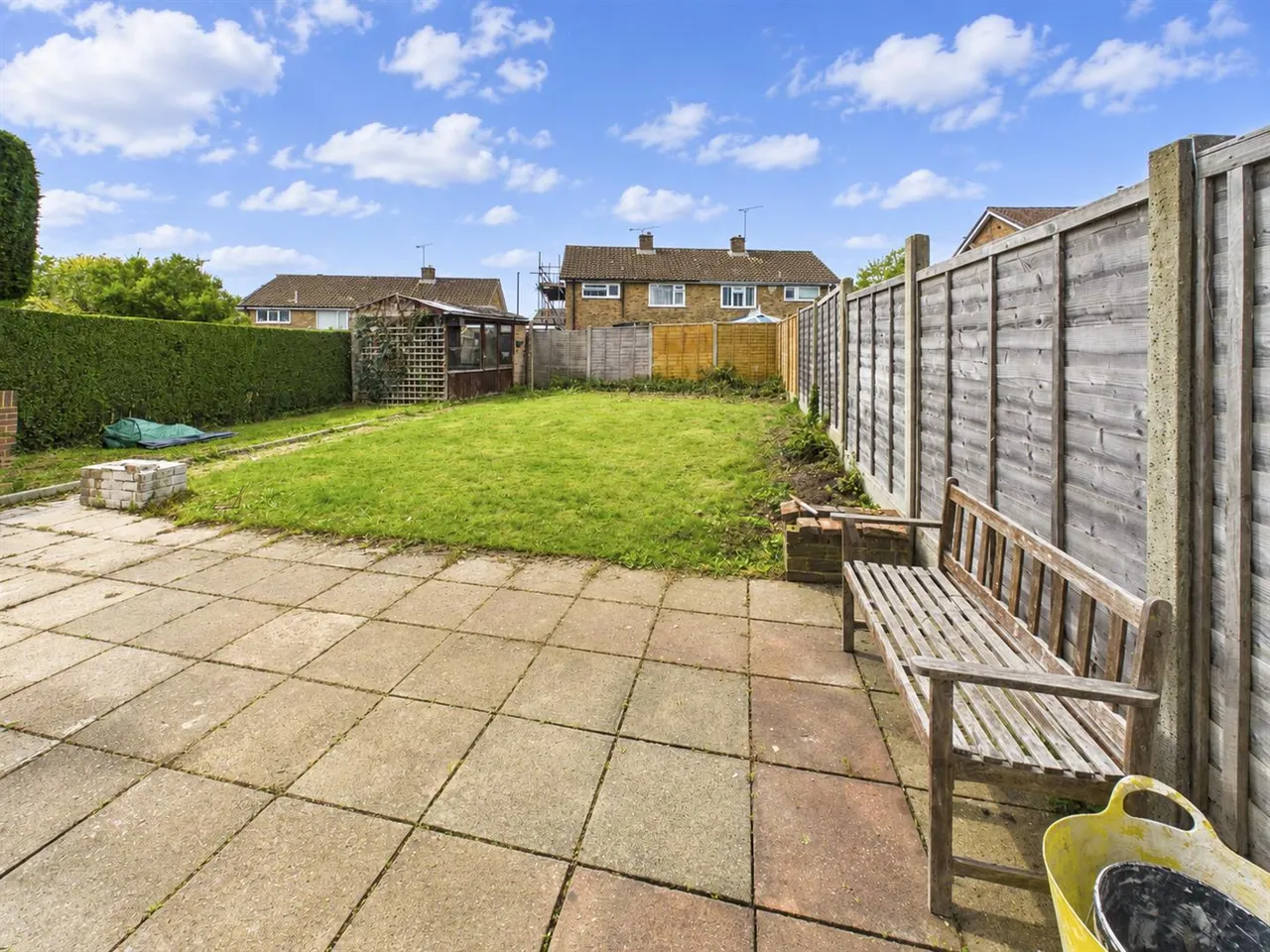 Hylands Close, Furnace Green, RH10, photo 12
