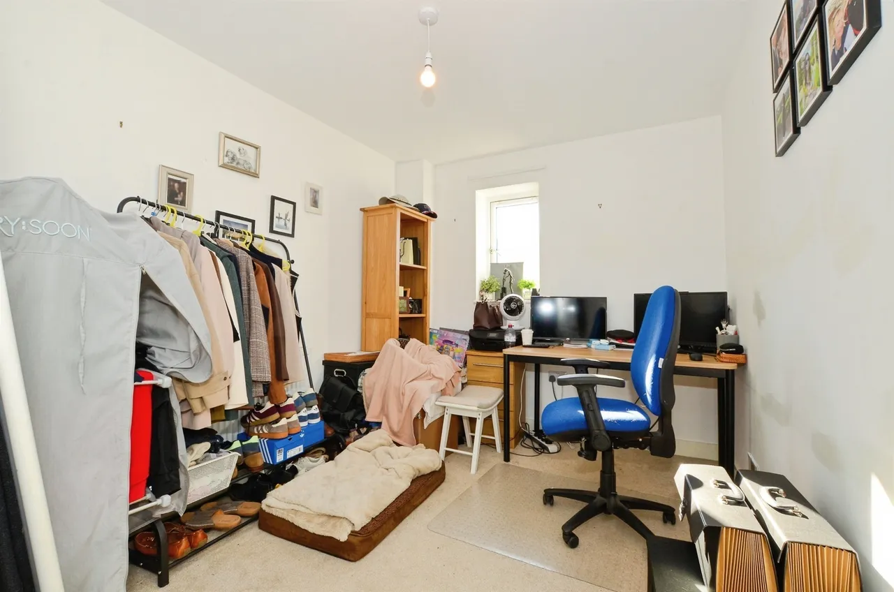 Farmers View, Slip End, LU1, photo 11