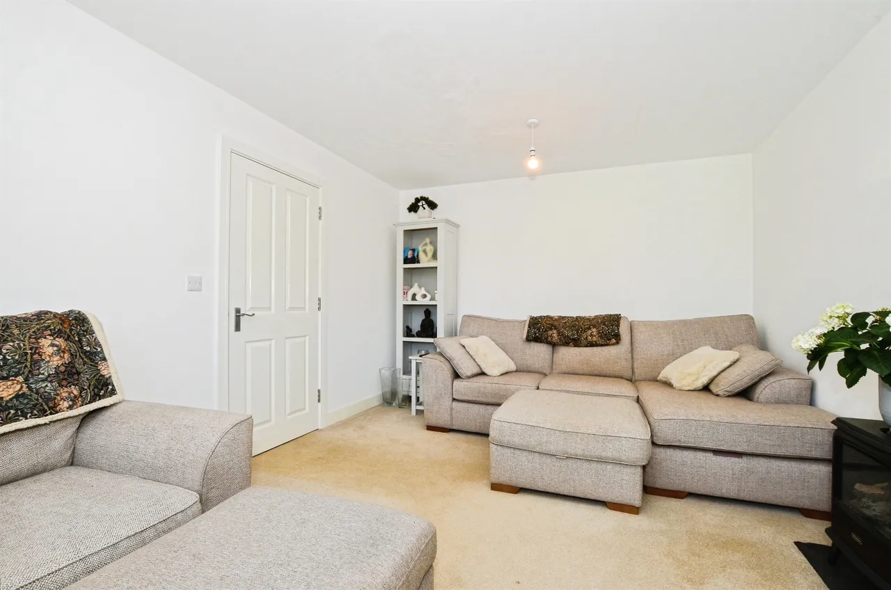 Farmers View, Slip End, LU1, photo 6
