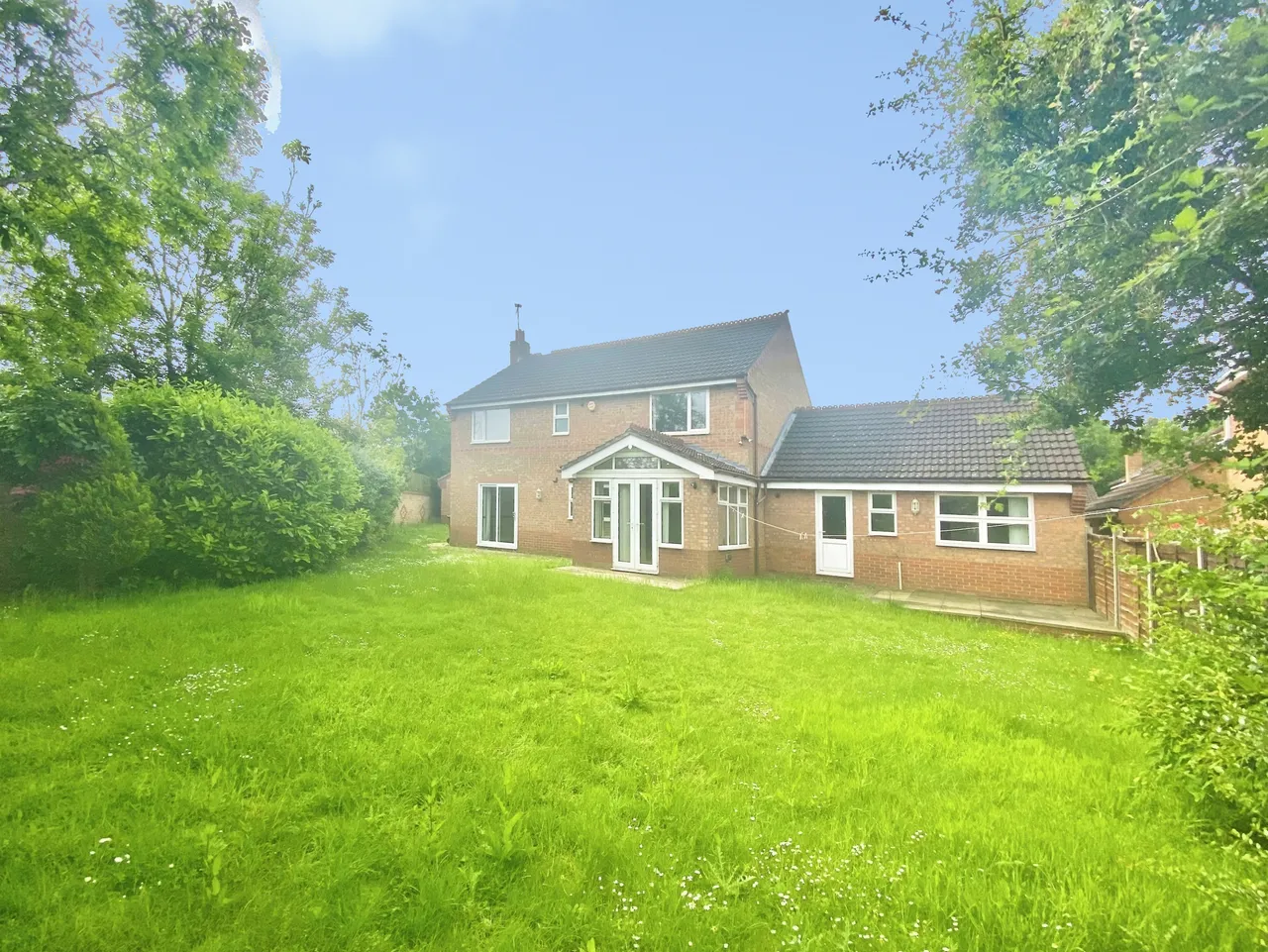 Edenfield PETERBOROUGH, PE2, photo 10