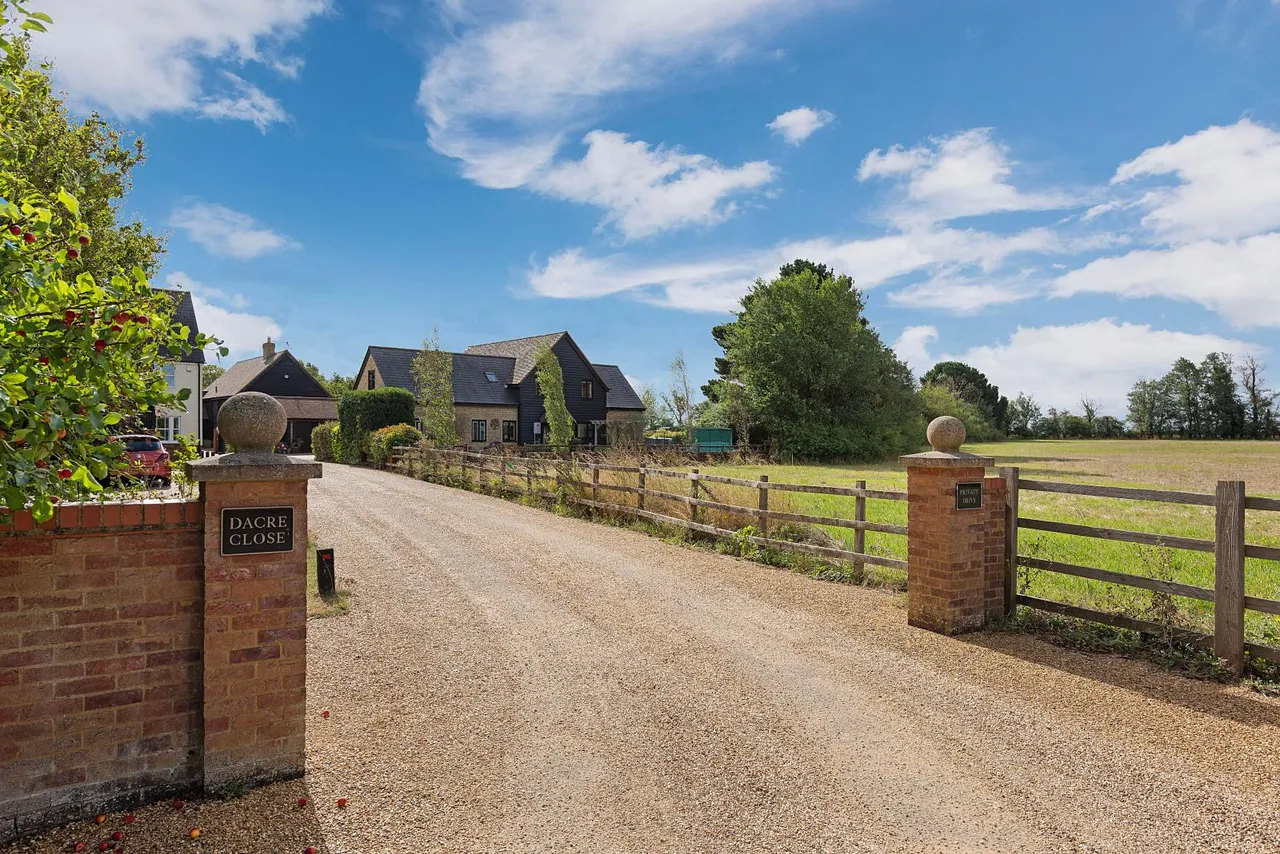 Dacre Close, Old Hurst, PE28, photo 2